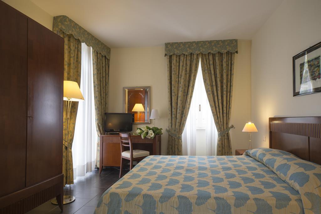 Double Room with Terrace,118225924:JPEG